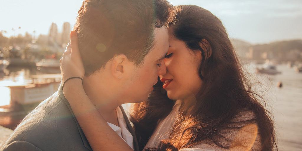 Del 1 al 10: ¿qué tan bueno eres besando? - Zenzsual 